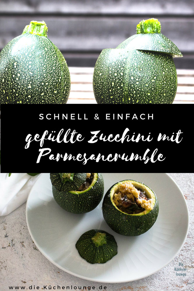 gefüllte Zucchini mit Parmesancrumble