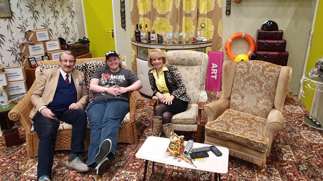From left to right: John Challis, Liv & Sue Holderness at Comic Con Liverpool 2020