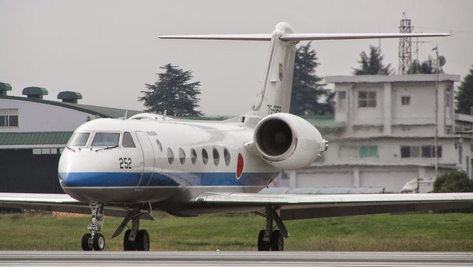 31-10-2014 - 75-3252 (GIV-SP, 1271) - Iruma AB, Japan - (C) R. Verhaegh