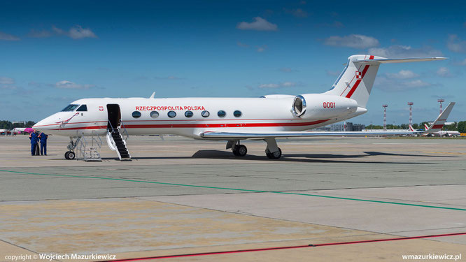 21-06-2017 - 0001 (G550, 5547) - Warsaw Chopin International Airport, Poland - (C) Wojciech Mazurkiewicz