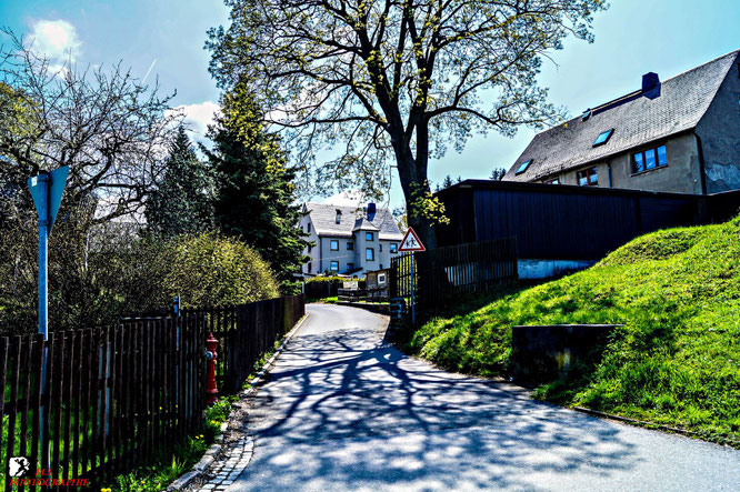 Am Ende des Kirchsteiges an der Lindenauer Straße