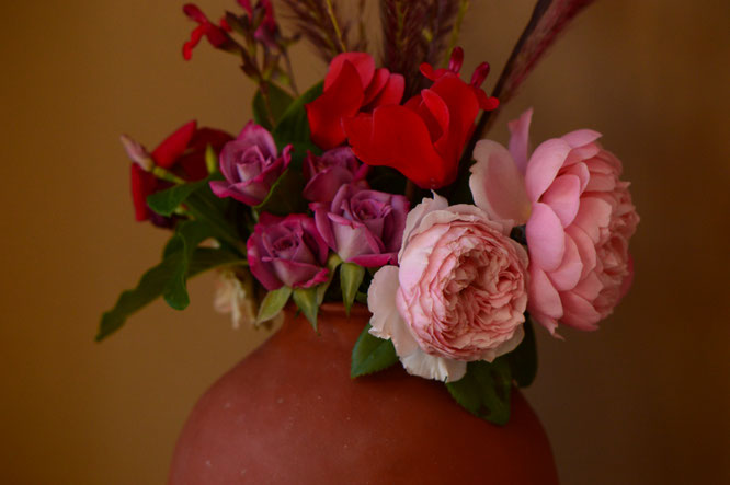 rose, alnwick, james galway, miniature, small sunny garden, desert garden, amy myers, monday vase, photography, earthenware, pottery, potter, ceramics
