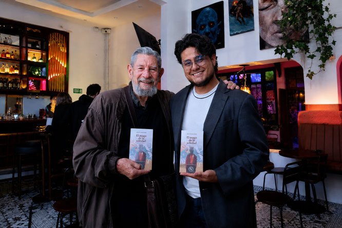 (Presentación de El mago de la soledad de Mario Meléndez, Galería 419 (2026) ©Claudia Hernández).