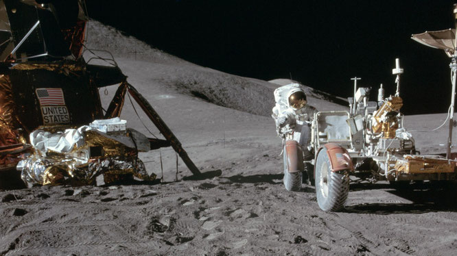 Théorie du complot : Le programme Apollo - Mythes, Légendes Urbaines & Histoires Incroyables