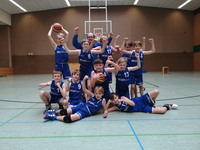 U12 Jungs gewinnen mit 11 Spielern in Bassum