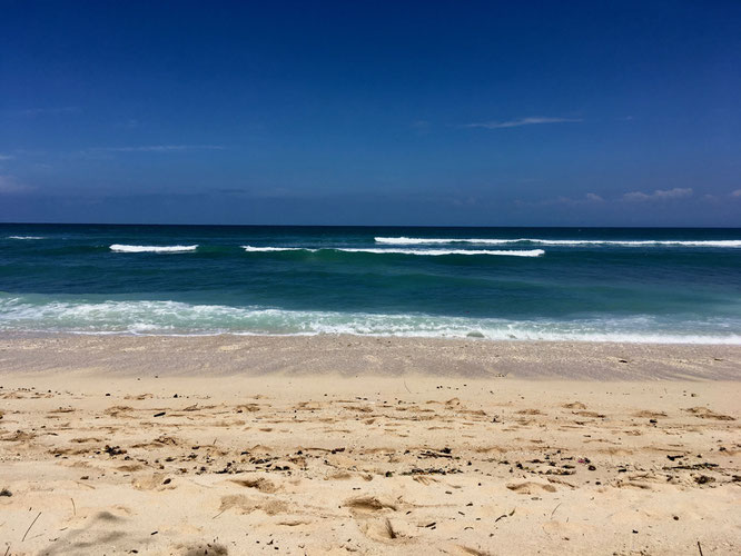 Beach between Uluwatu and Padang Padang