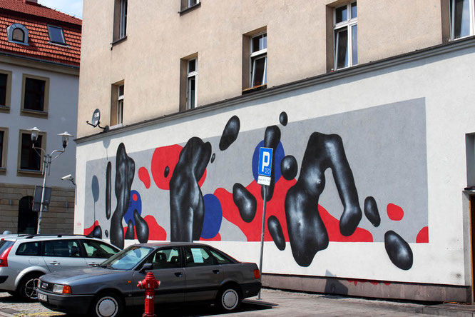 Street art by Karol Kobryn in Katowice