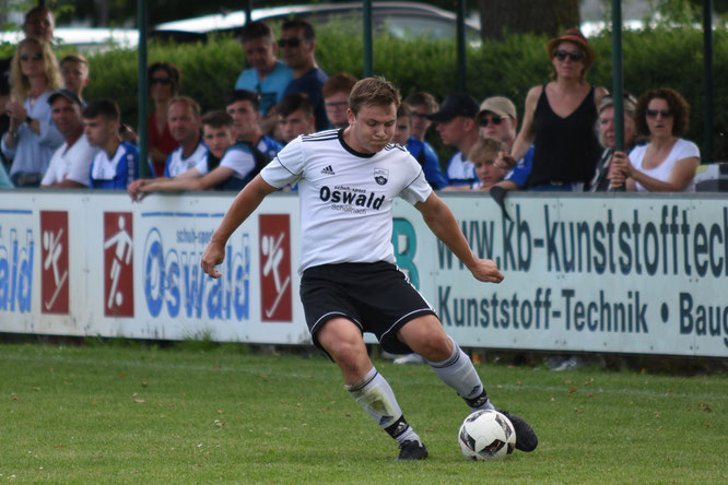 Felix Schneider