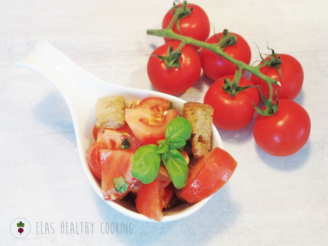 Tomaten Brot Salat, Mozarella, sommerlich und leicht