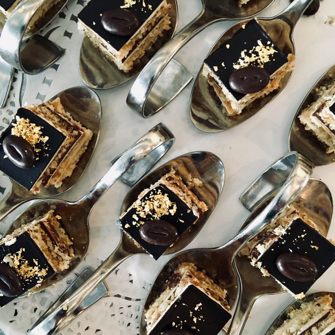 Petit Fours auf der Mein Schiff 4