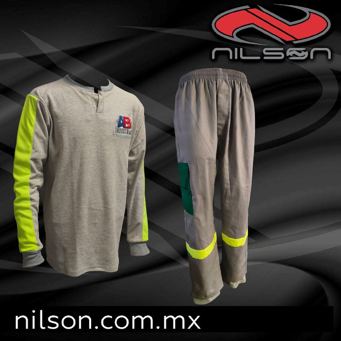 PLAYERA MANGA LARGA Y PANTALON INDUSTRIAL CON LAS ESPECIFICACIONES DE NESTLE, CON LOGOTIPO EN CAMISA Y PANTALON