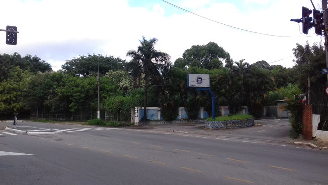 CASA DE NASSAU (À DIR) E TERRENO DO INSTITUTO FEDERAL QUE FOI CEDIDO AO SESC (À ESQ)