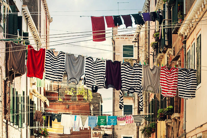 Linge qui sèche en Italie
