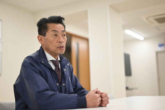 Mr. Tomoyasu talks about the major renovation of Kura No. 4 at that time.