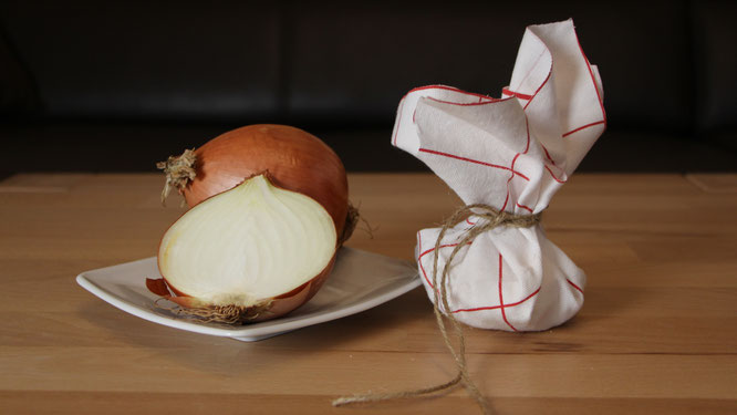Zwiebelsäckchen bei Erkältung