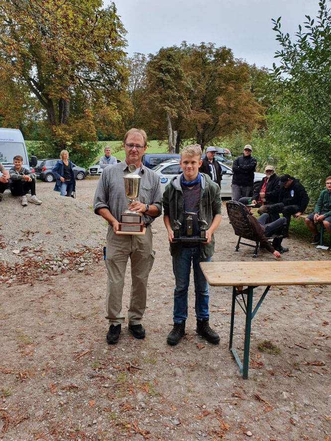 Pokalsieger Herbert Krestan und Jugendpokalsieger Maxl Schneider