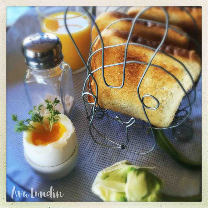 Ostern Brunch Osterbrunch Toasthalter