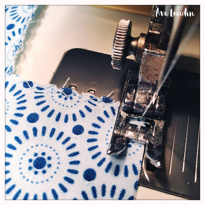 Stoff kanteln mit Zickzack-Stich