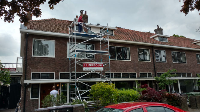 Dakdekker en loodgieter Leiden renovatie pannendaken vervangen dak pannen en bitumen dakbedekking vernieuwen en schilderwerk