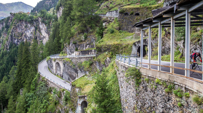 Riders during the Alpen Challenge Lenzerheide in the epic climb to Splügen Pass. Photo: Henning Angerer