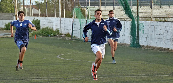 Jorge Newbery retuvo a Cristian Pacheco, su figura.