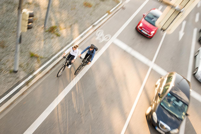 JobRad und Sparkassen-Verbundunternehmen Deutsche Leasing bringen gemeinsam Menschen aufs Rad