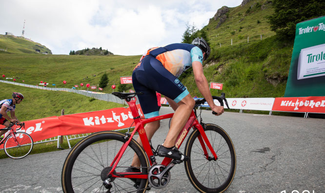 Im harten Finale wartet das Kitzbüheler Horn auf die Teilnehmer (Copyright: 169k.net)