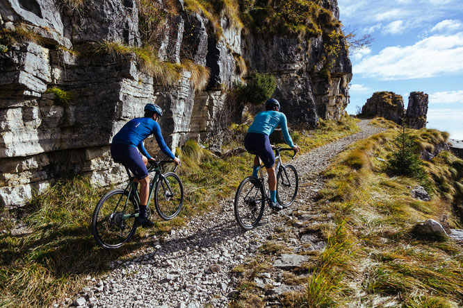 Die Alpencross-Tour Volkswagen R Gravelbike Experience bietet ein faszinierendes Erlebnis.