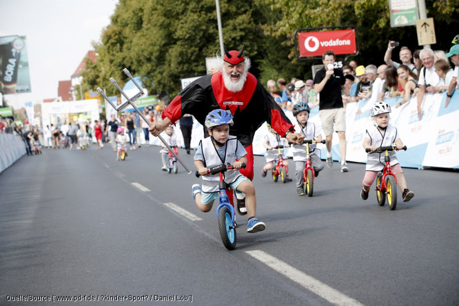 Die Bedeutung des Radfahrens für Kinder und warum die Verantwortung für die Raderziehung bei den Eltern liegt