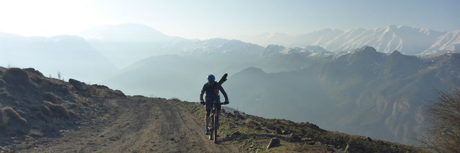 Benedikt Böhm – Sea to Summit im Iran