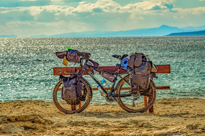 Bikepacking: Bild von Dimitris Vetsikas auf Pixabay 