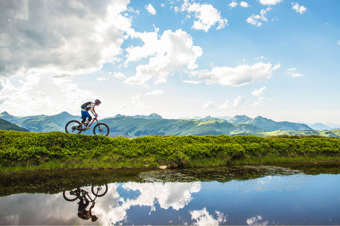 Der Unterschwarzachhof, das familienfreundliche Hotel in Saalbach Hinterglemm ist der ideale Ausgangspunkt für viele Wanderungen, Reitausflüge und Mountainbike-Touren ©www.unterschwarzach.at