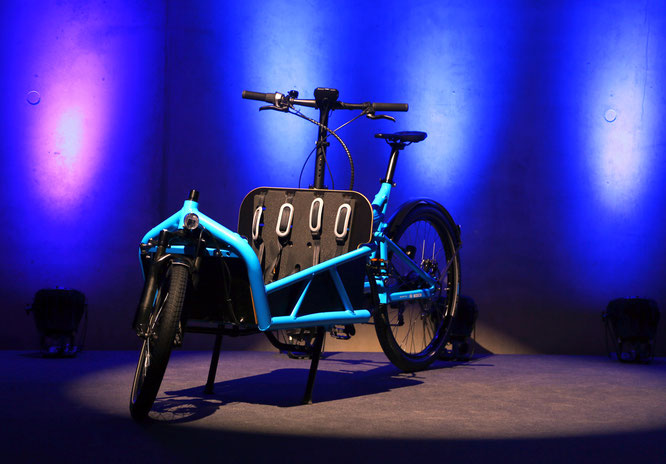 Bild Cargobike: Lastenräder können künftig mit den neuen Bosch eBike Systems-Antrieben Drive Unit Cargo (25 km/h) und Cargo Speed (45 km/h) ausgestattet werden. 