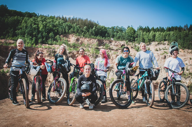 Tag 1 Lifestyle: Gruppe Girls ALBA PARDO