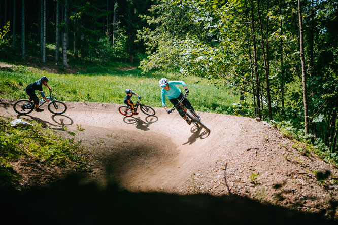 Biketouren mit der ganzen Familie sind der Wunsch vieler Bikefamilien - in der lake.bike-Region finden sie das passende Angebot. 