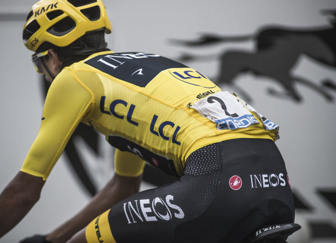 Egan Bernal als jüngster von 106 Gewinnern des „Grande Boucle“  ©Poci´s