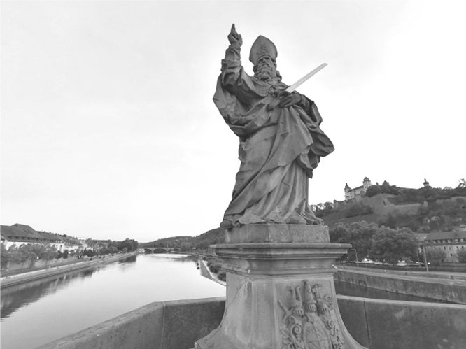 Bild: B. Steffan; „Der heilige Kilian auf der Alten Mainbrücke in Würzburg“ 