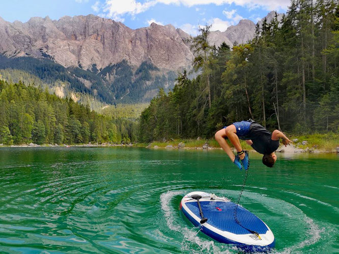 Beginners guide to stand up paddling, the beginner guide to stand up paddle boarding, how to stand up paddle board,  Sup Tips, sup paddling, first time stand up paddling, ultimate guide for stand up paddeling