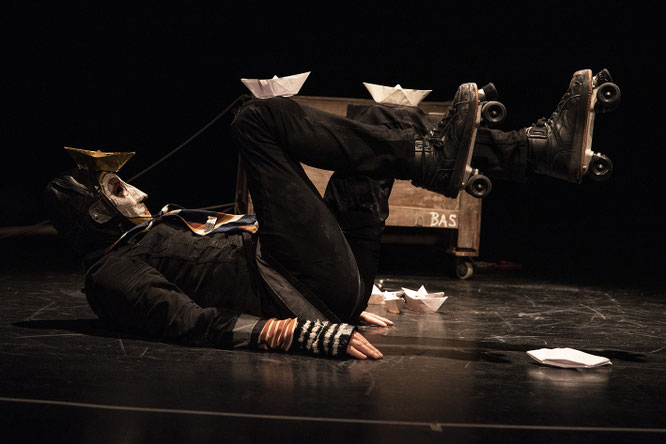 Touline / Jorge Bernstein and the silky birds of love / Création 2022 Photo : Eric Legret