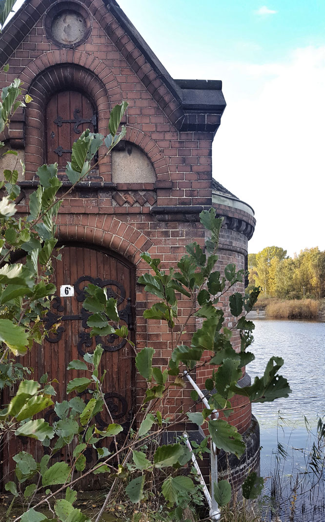 Elbinsel Kaltehofe; Kaltehofe; Wasserfilterbecken; Schieberhäuschen; Herbst in Hamburg; Hamburger Herbst; live4happiness2day; bloggingforinspiration