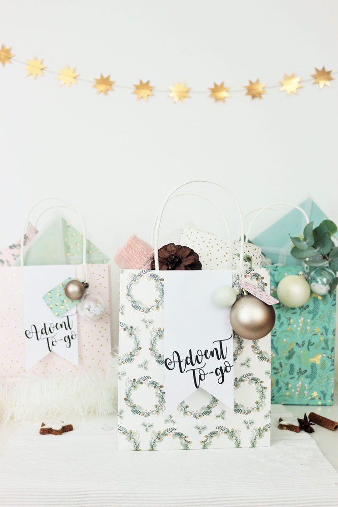 Bild: DIY Geschenk Idee für Advent und Weihnachten to-go, in der Tüte - ein kreatives Motto Geschenk für Advent und Weihnachten zum selber basteln mit Freebie Bastelvorlage für Geschenkanhänger zum ausdrucken, gefunden auf www.partystories.de
