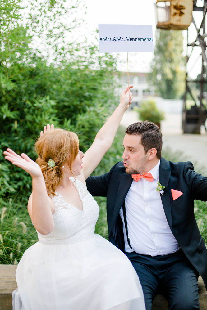 Bild: Tipps und Ideen für eine DIY Hochzeit im urban-industrial Stil, echte Tipps von einer echten Braut nicht nur für eine Sommer Hochzeit, Inspirationen einer echten Hochzeit mit freier Trauung in Düsseldorf, gefunden auf www.partystories.de