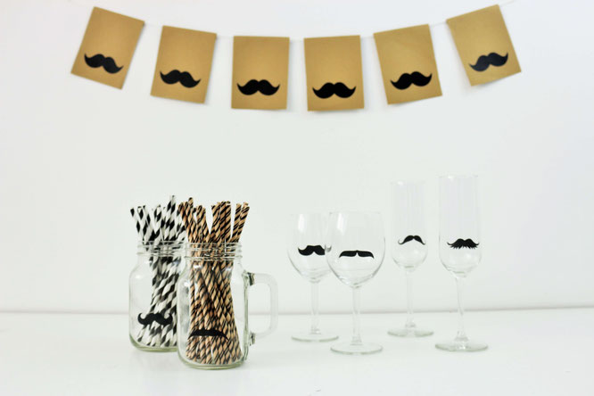 Bild: DIY Girlande aus Papier basteln -  Mit dieser Anleitung ganz einfach schöne Motto-Girlanden im Moustache-Stil für eine Mottoparty für Ihn oder zum Geburtstag mit Moustaches selber machen // Partystories.de // #diyDeko #Girlande #Partydeko