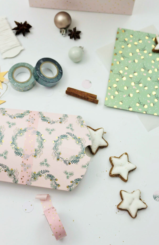 Bild: DIY Geschenk Idee für Advent und Weihnachten to-go, in der Tüte - ein kreatives Motto Geschenk für Advent und Weihnachten zum selber basteln mit Freebie Bastelvorlage für Geschenkanhänger zum ausdrucken, gefunden auf www.partystories.de