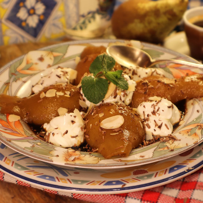 Mes POIRES AU CAFÉ A LA LIÉGEOISE 🇧🇪 - Une terrible gourmandise Belge oubliée ! sur Gourmandises TV 