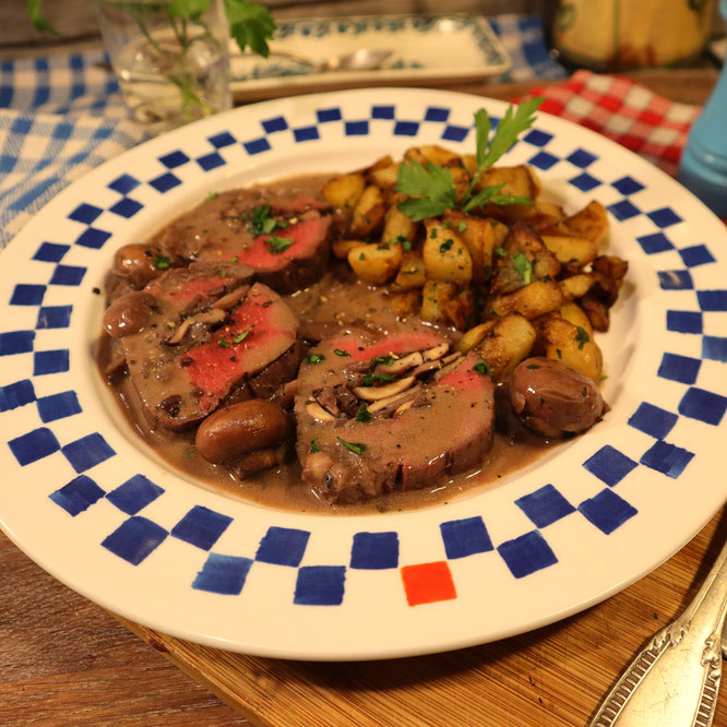 RÔTI DE BŒUF FARCI A L'ANCIENNE Mère Mitraille - Quelle saveur ! - Gourmandises TV