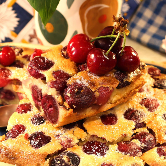 CLAFOUTIS AUX CERISES DE PAUL BOCUSE - Extrêmement généreux ! - Mère Mitraille - Gourmandises TV