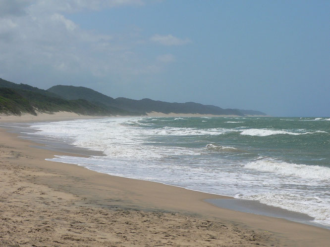 herrlicher, weiter Strand