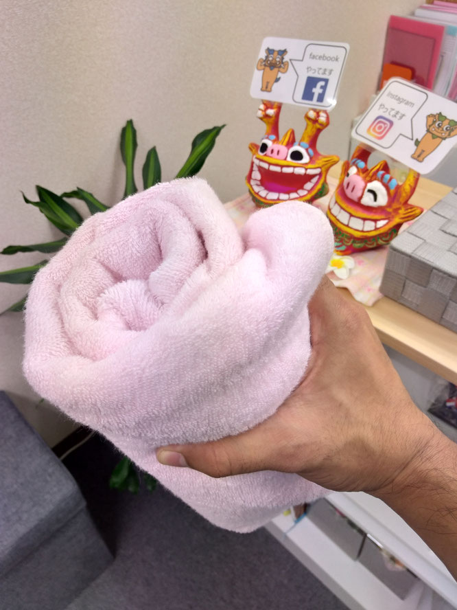 猫背矯正 円背 伸展ストレッチ