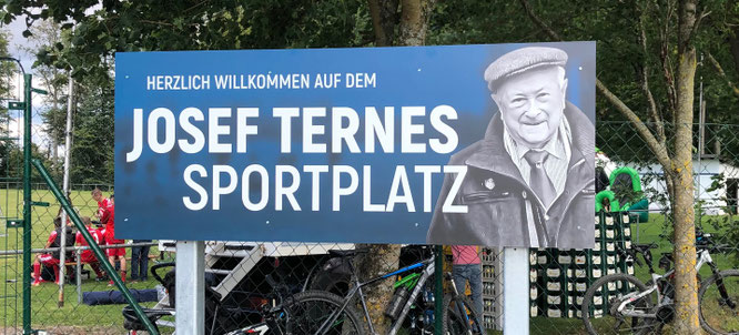 Foto Josef Ternes Sportplatz